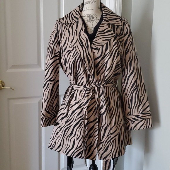 Fun jacket - Picture 1 of 3